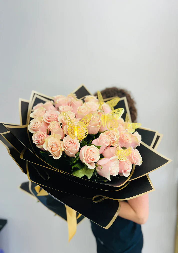 Where to Buy Diamond Rose Bouquet?