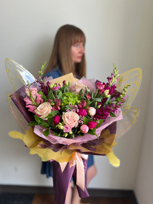 Butterfly Flower Bouquet | Florist Maple | Toronto Flower Shop | Toy Florist