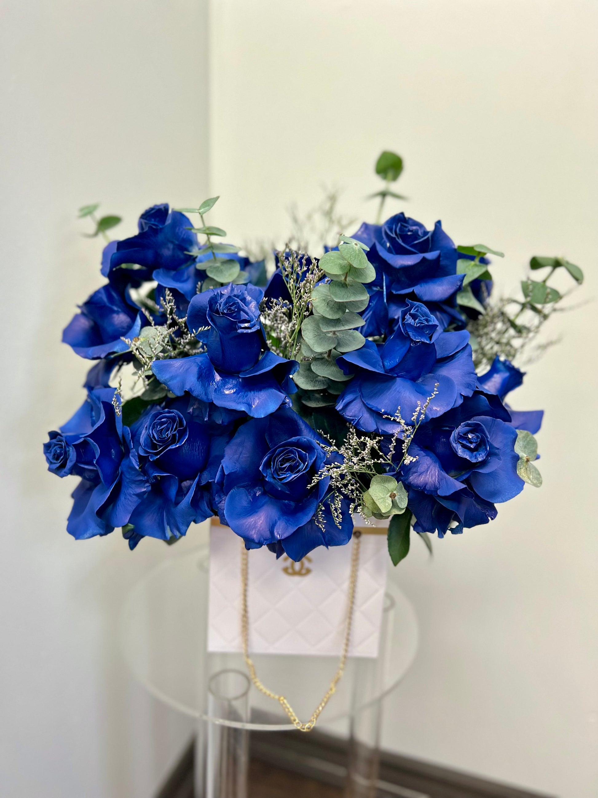 mesmerizing midnight blue roses