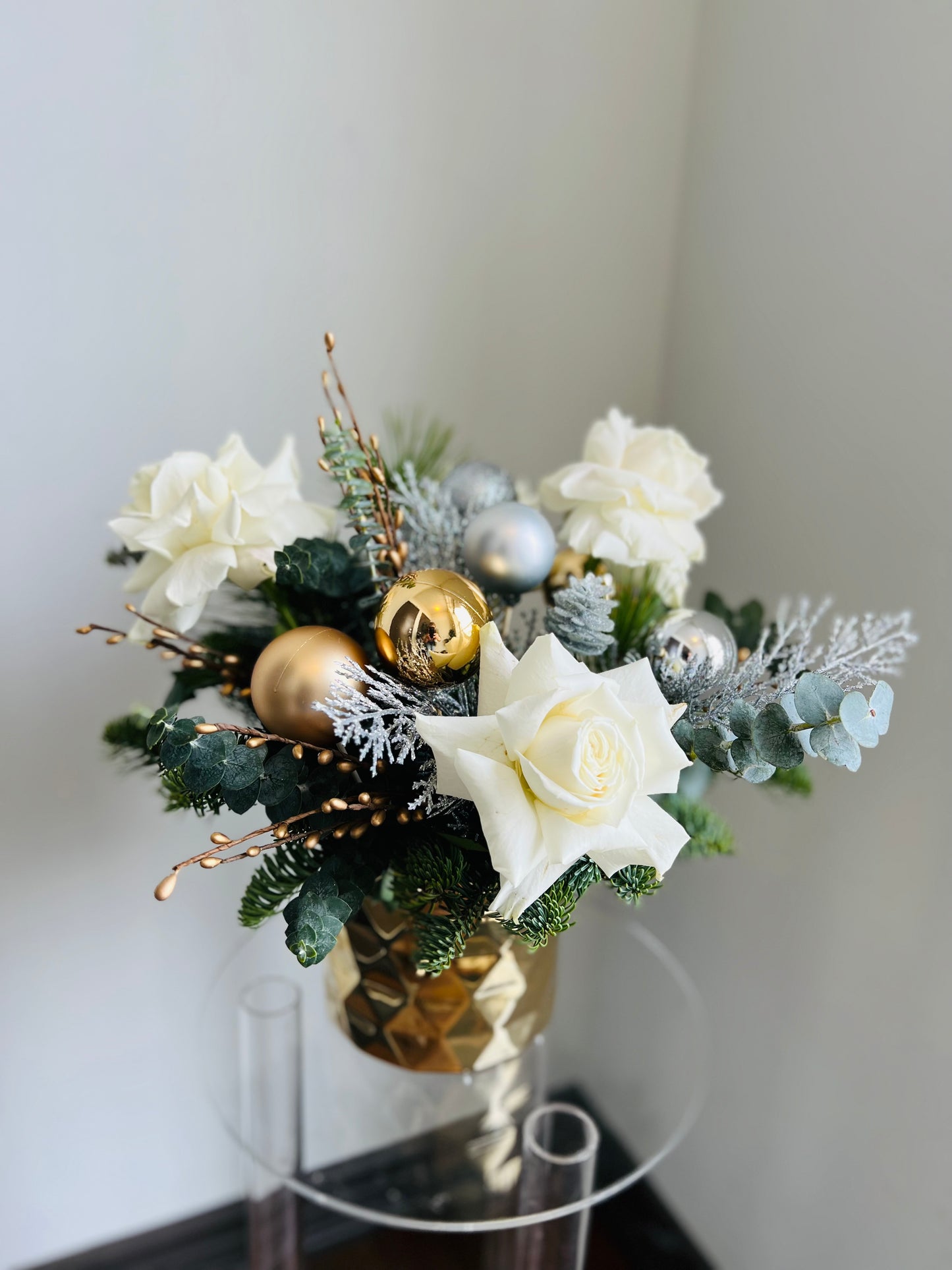 Golden Winter Elegance Christmas Flowers