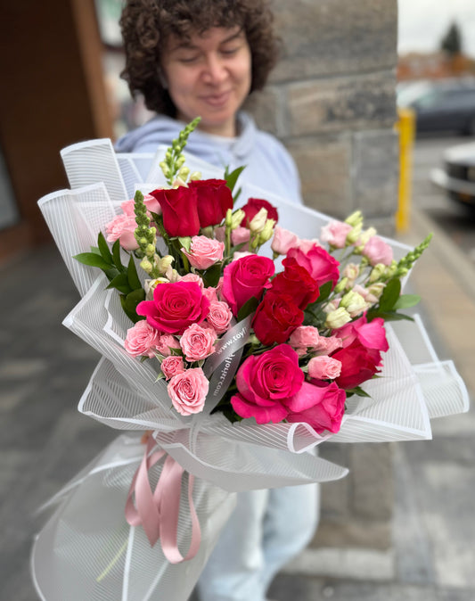 Pink Rose Bouquet Norh York Toy Florist