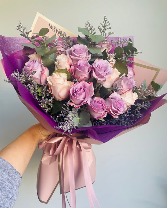 Purple Love pastel color roses - Toy Florist