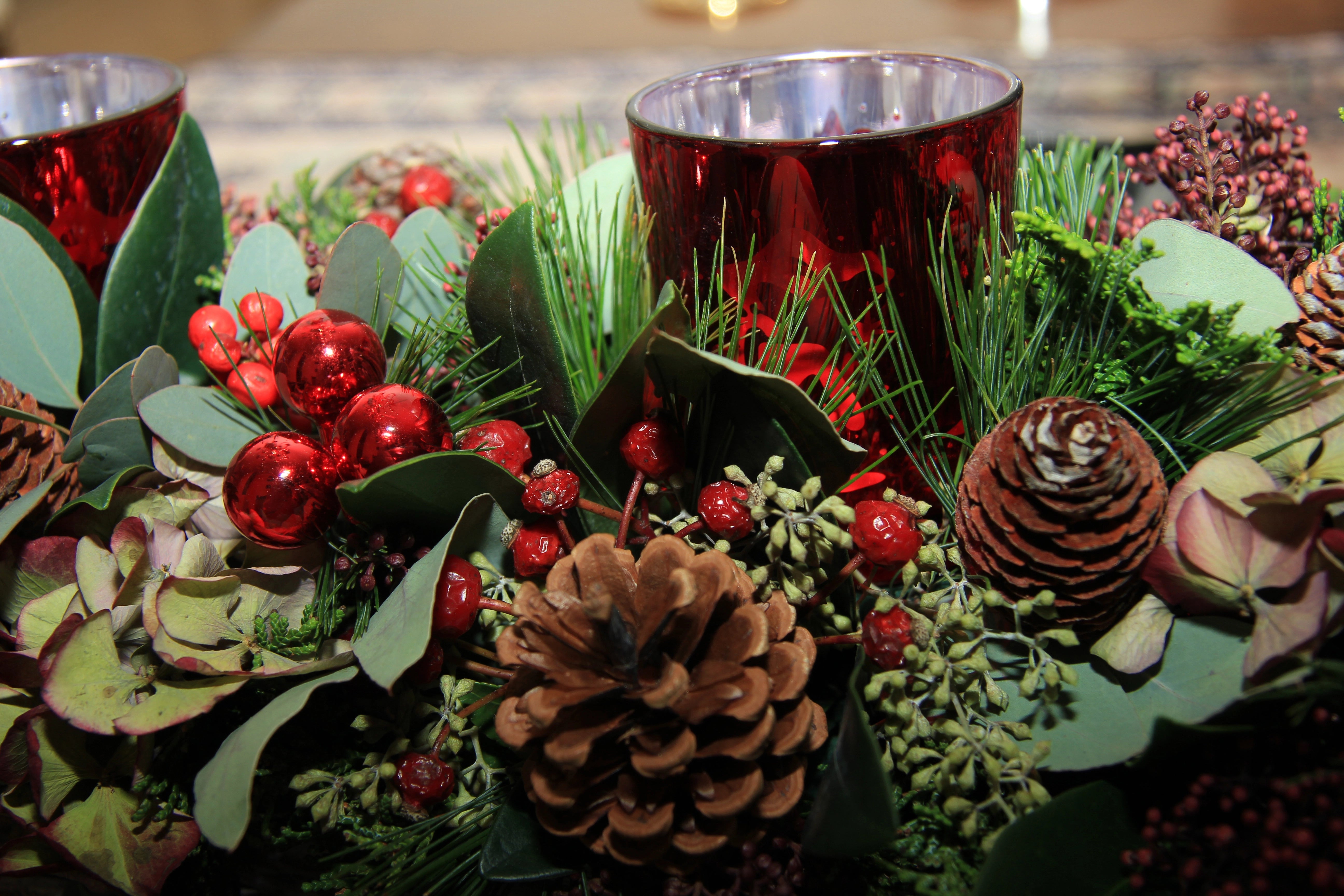 Christmas Centerpiece Sizing How To Pick The Perfect Arrangement For