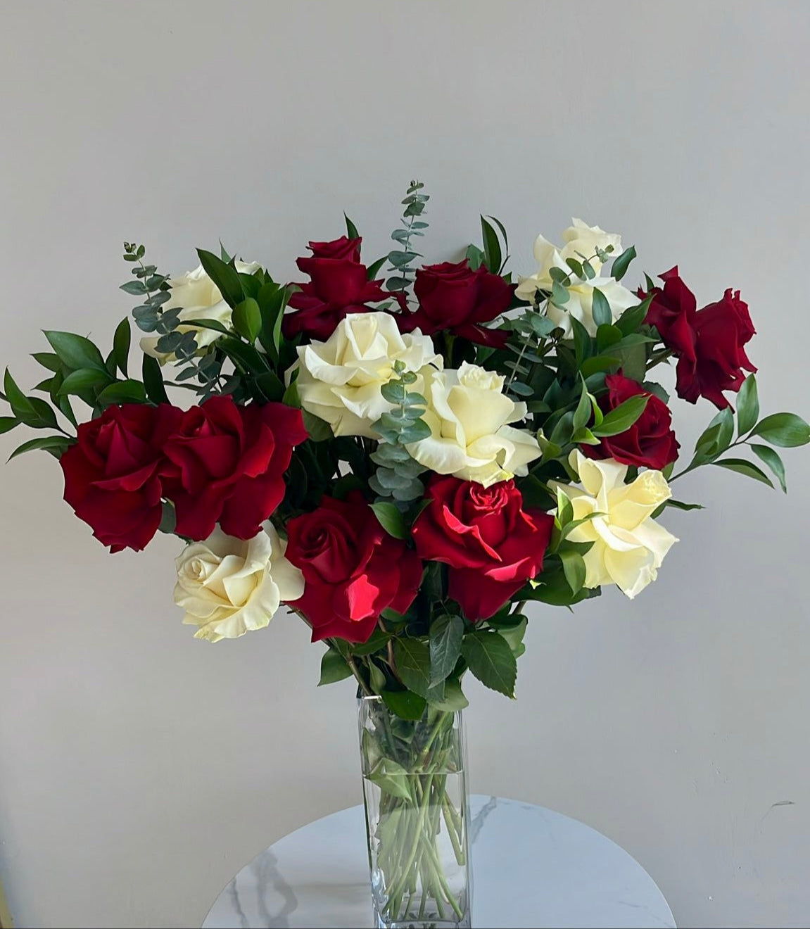 red roses