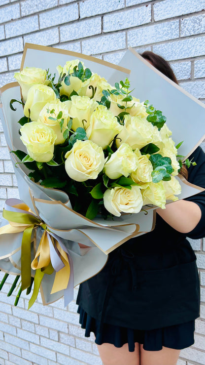 White roses bouquet