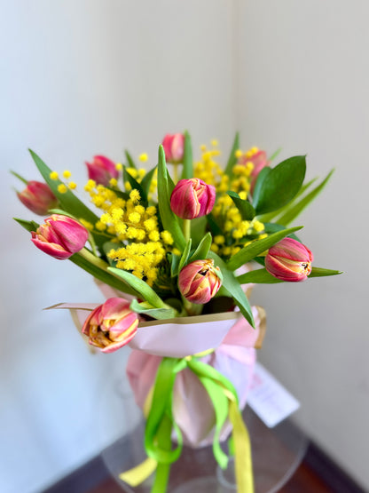 Simply Tulips