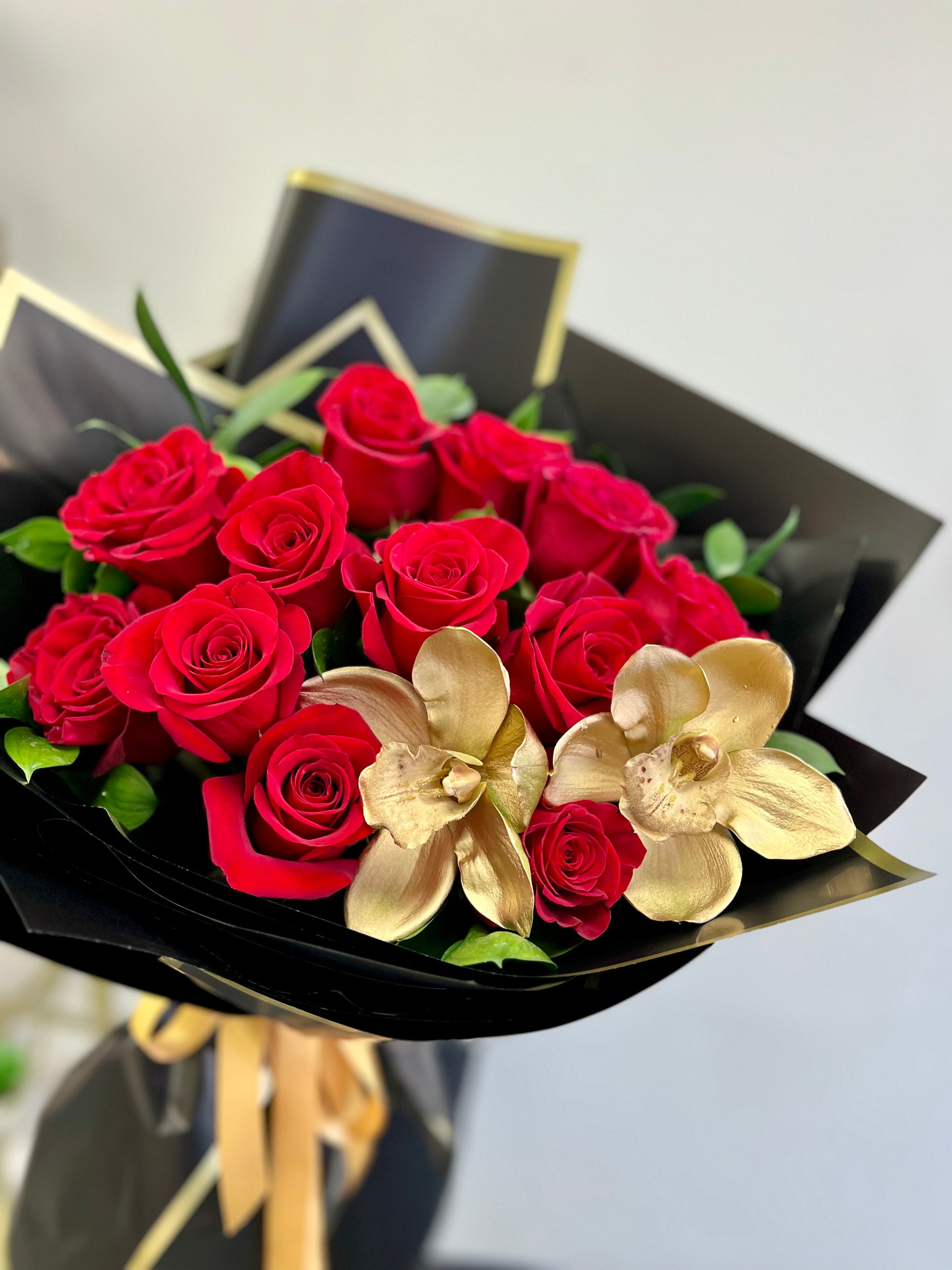 Golden Orchid Rose Bouquet - Toy Florist