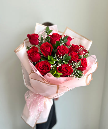 Dozen Red Roses (12 roses)
