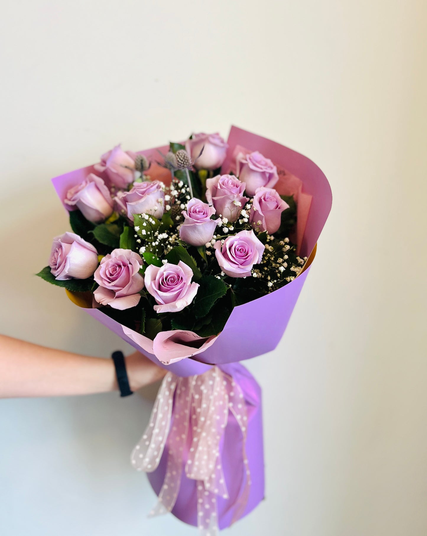 One Dozen Lavender Roses (12 Stems) - Toy Florist