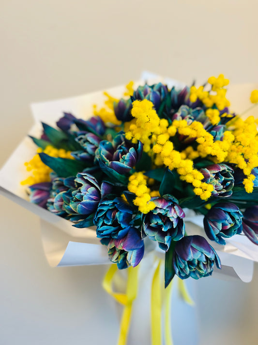Vibrant Charm Bouquet - Toy Florist