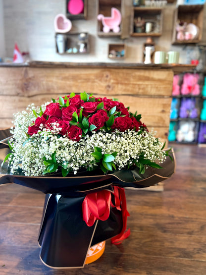 Royal Red (101 Stems)