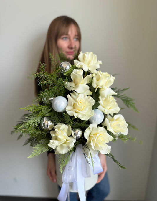 Crystal Snow Arrangement