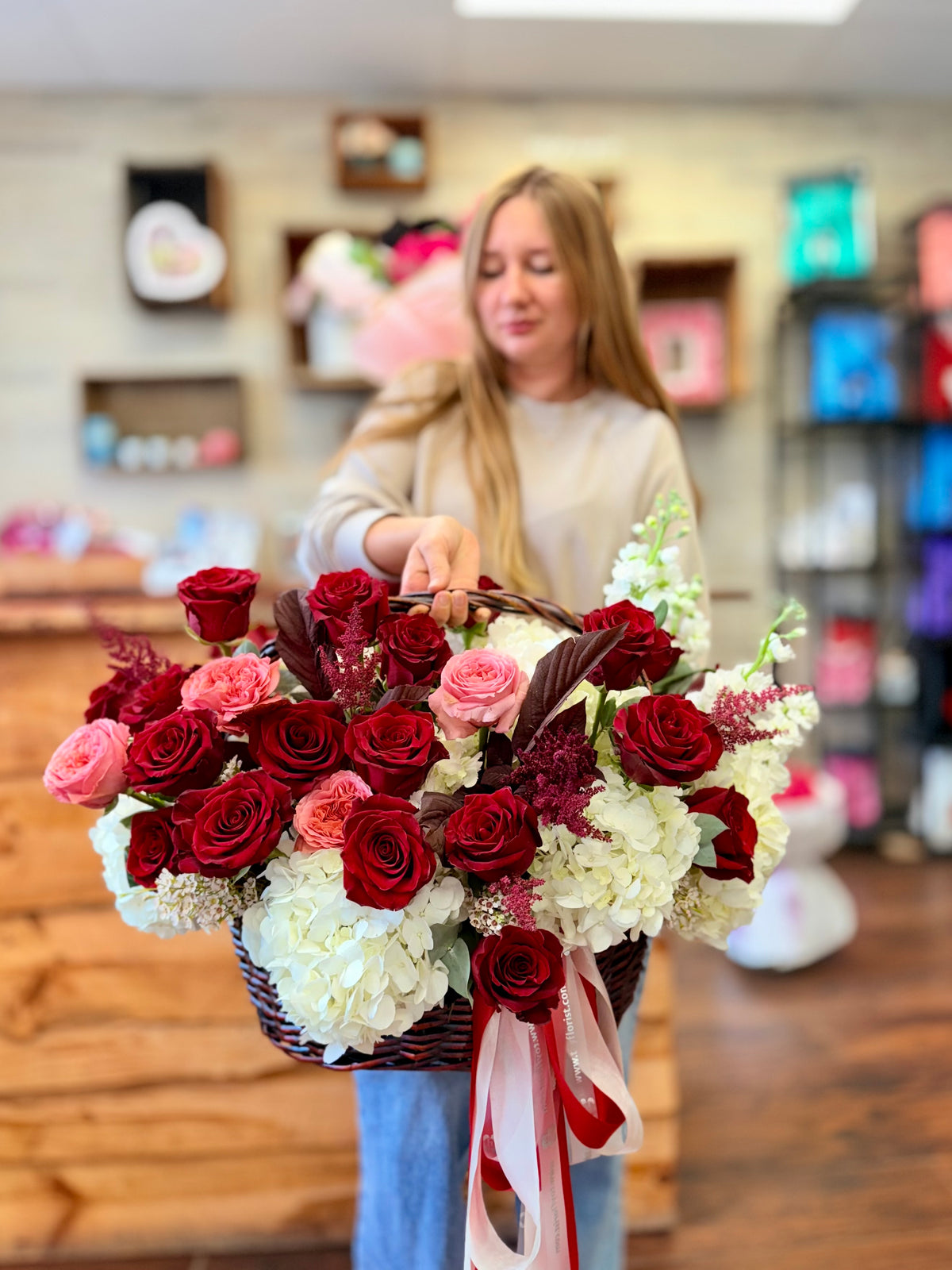 Rouge Royale – Luxury Rose &amp; Hydrangea Basket | Toy Florist