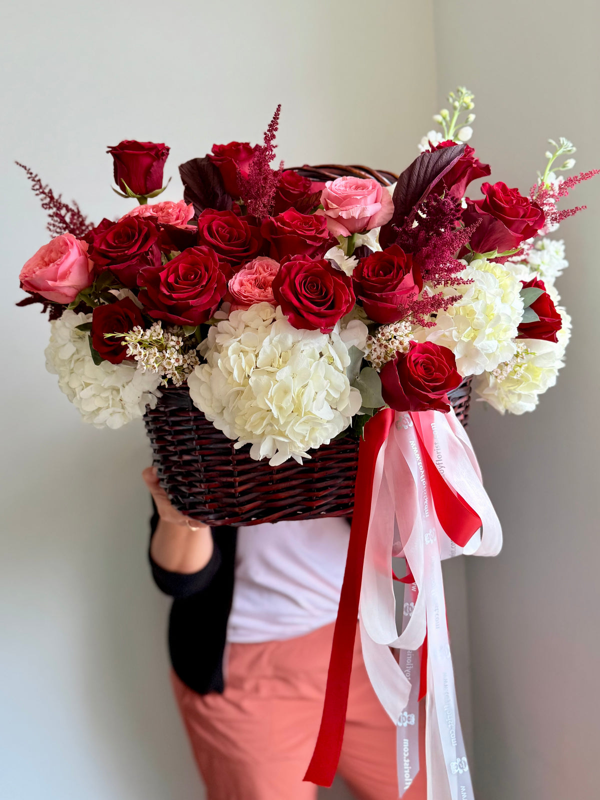 Rouge Royale – Luxury Rose &amp; Hydrangea Basket | Toy Florist