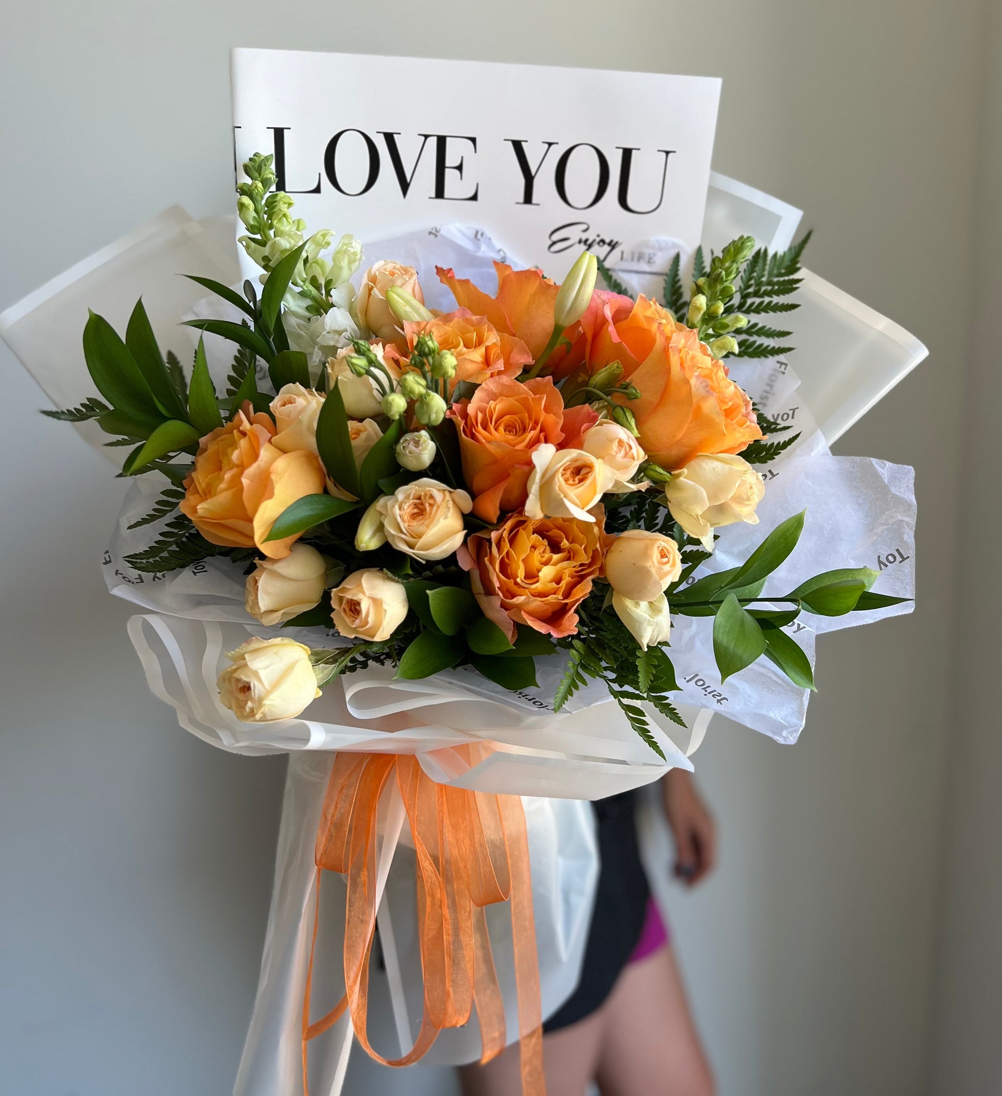 You Are My Sunshine Bouquet Bright Roses Delivery - Toy Florist You Are My Sunshine Bouquet Bright Roses Delivery - Toy Florist