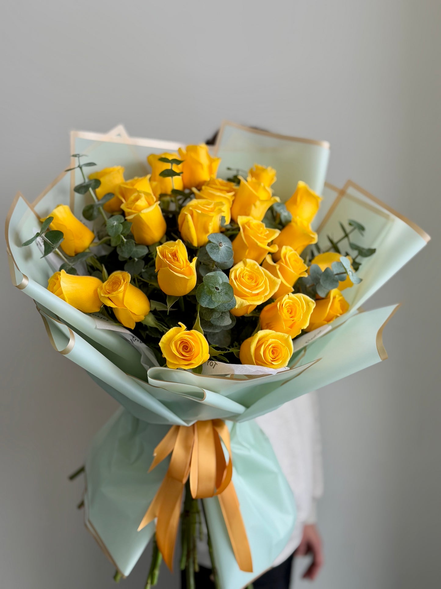 yellow rose bouquet