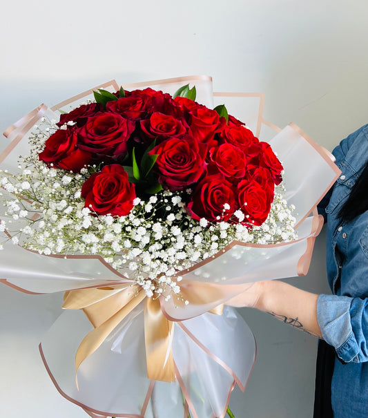 Red Passion (25 stem roses)