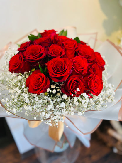 Red Passion (25 stem roses) - Toy Florist