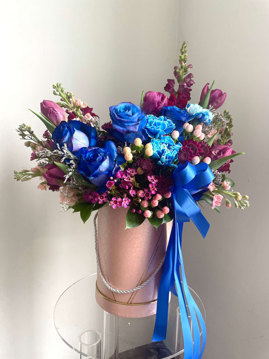 Flower box blue